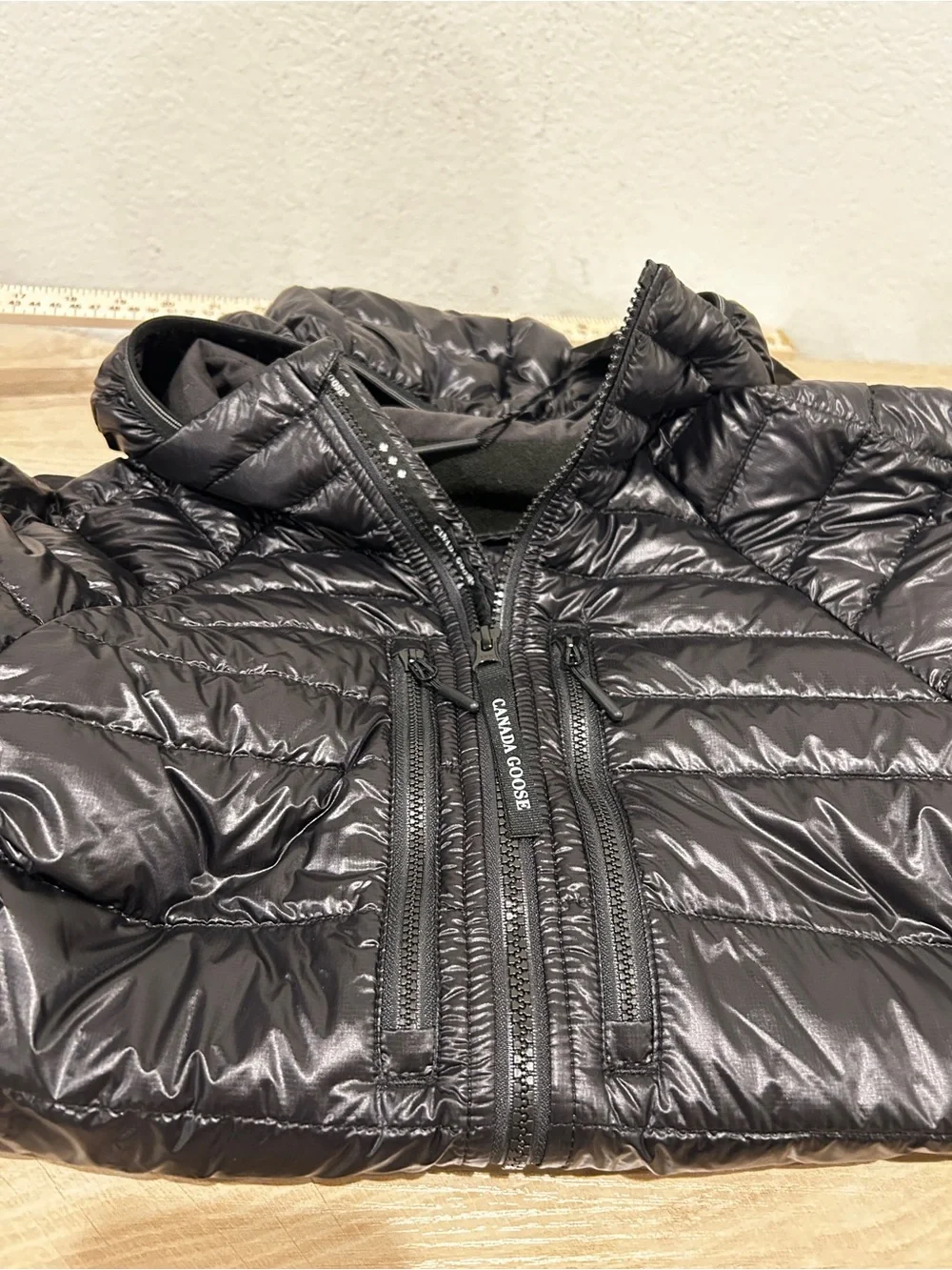 NWT Canada Goose Men's Hybridge Lite Hoodie Jacket Noir, Size S, Retail $850